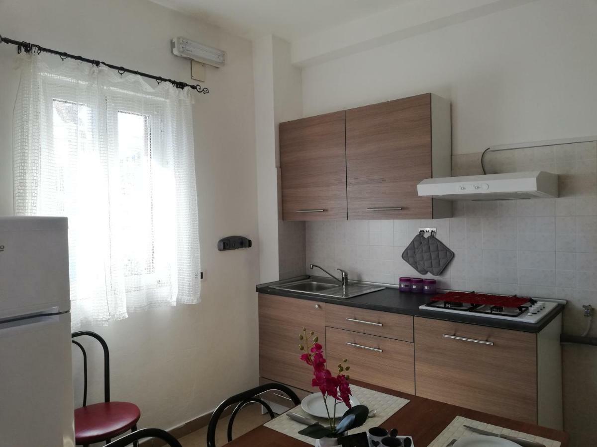 Casa Vacanze Valente Santa Maria Del Cedro Exteriör bild